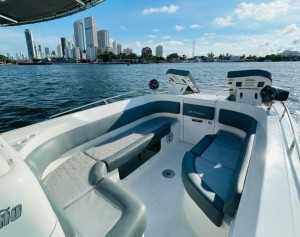 Sports boat 38 feet I
